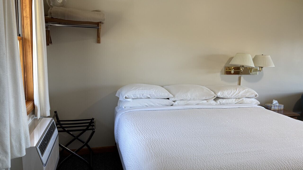 Photo of Bedroom in Greenville Junction