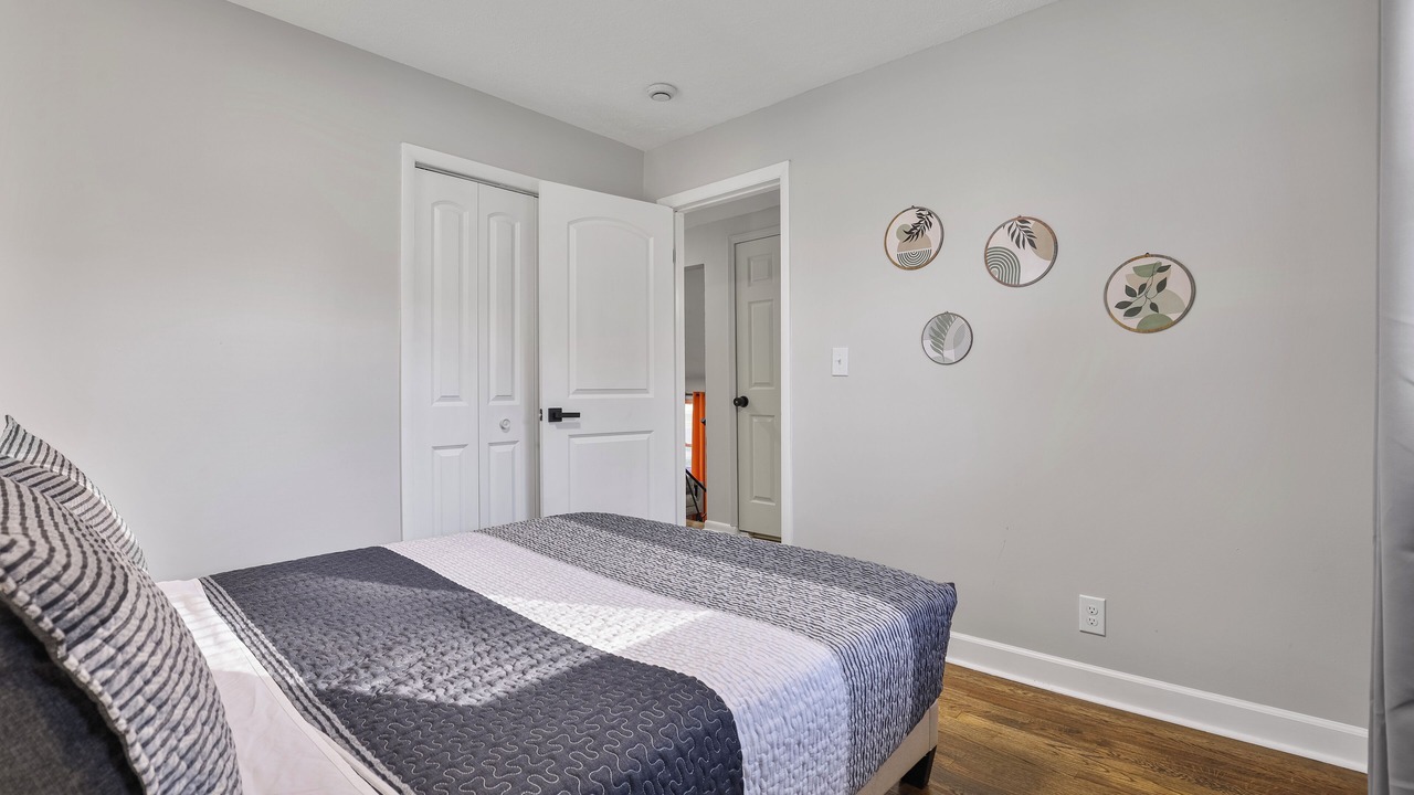 Photo of Bedroom in Montgomery