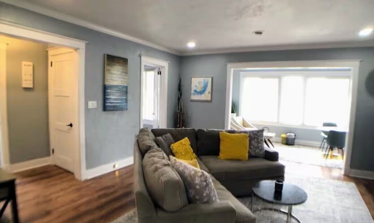 Photo of Livingroom in Point Breeze North