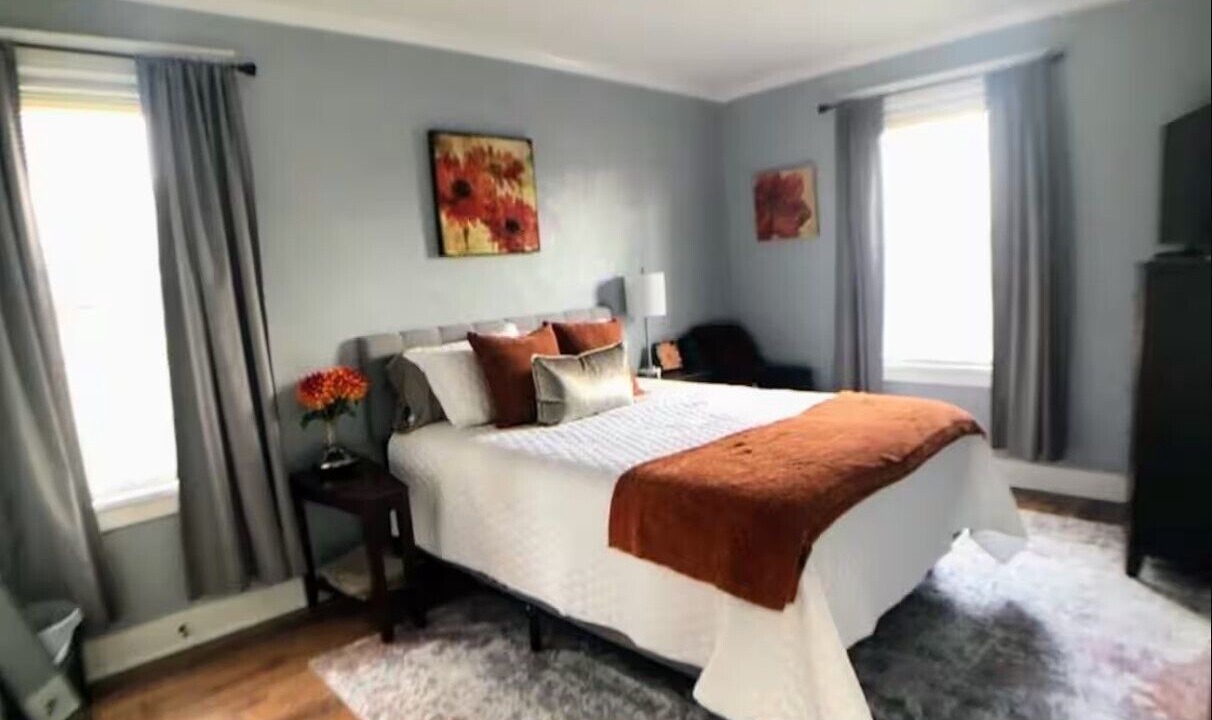 Photo of Bedroom in Point Breeze North