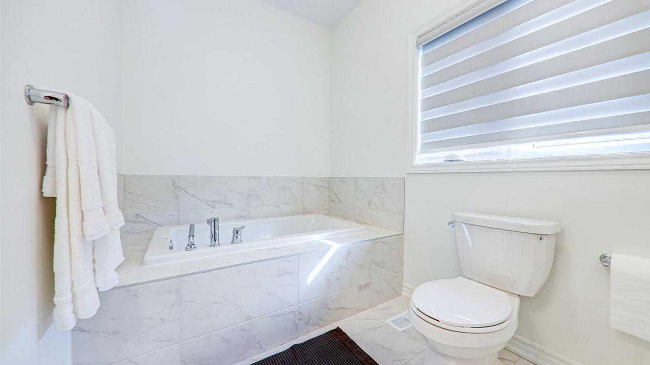 Photo of Bathroom in Barrie