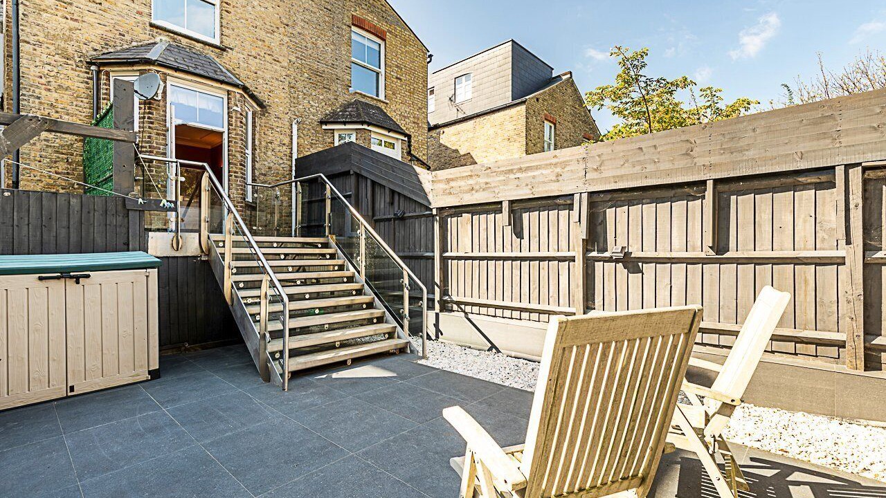 Photo of Outdoor in Ealing Common