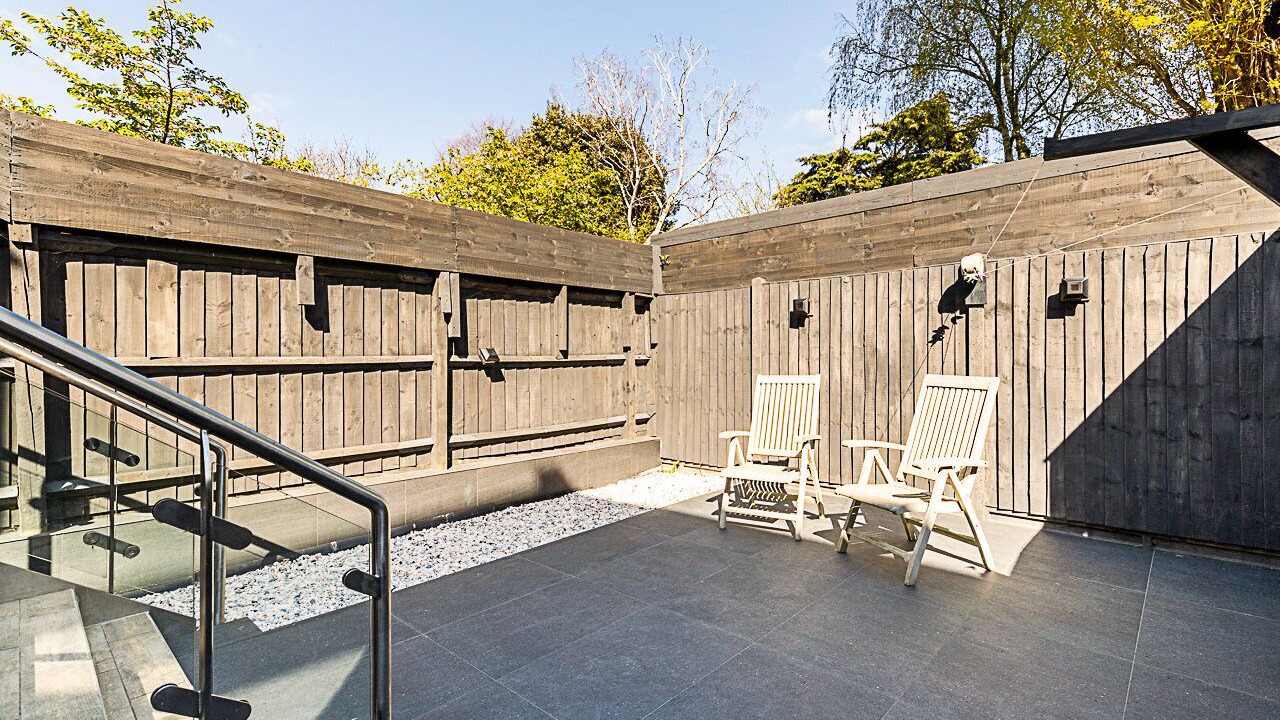 Photo of Patio Balcony in Ealing Common