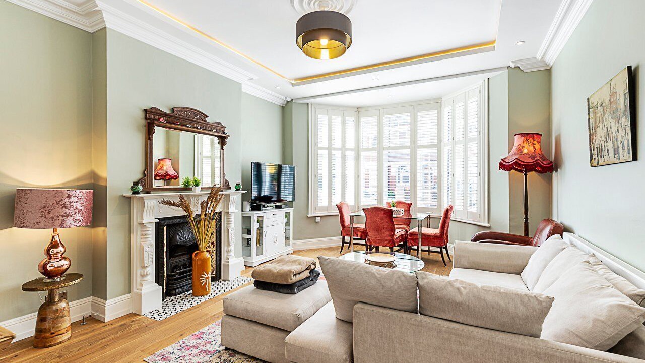 Photo of Livingroom in Ealing Common