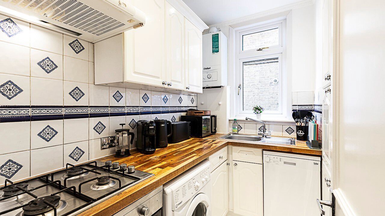 Photo of Kitchen in Ealing Common