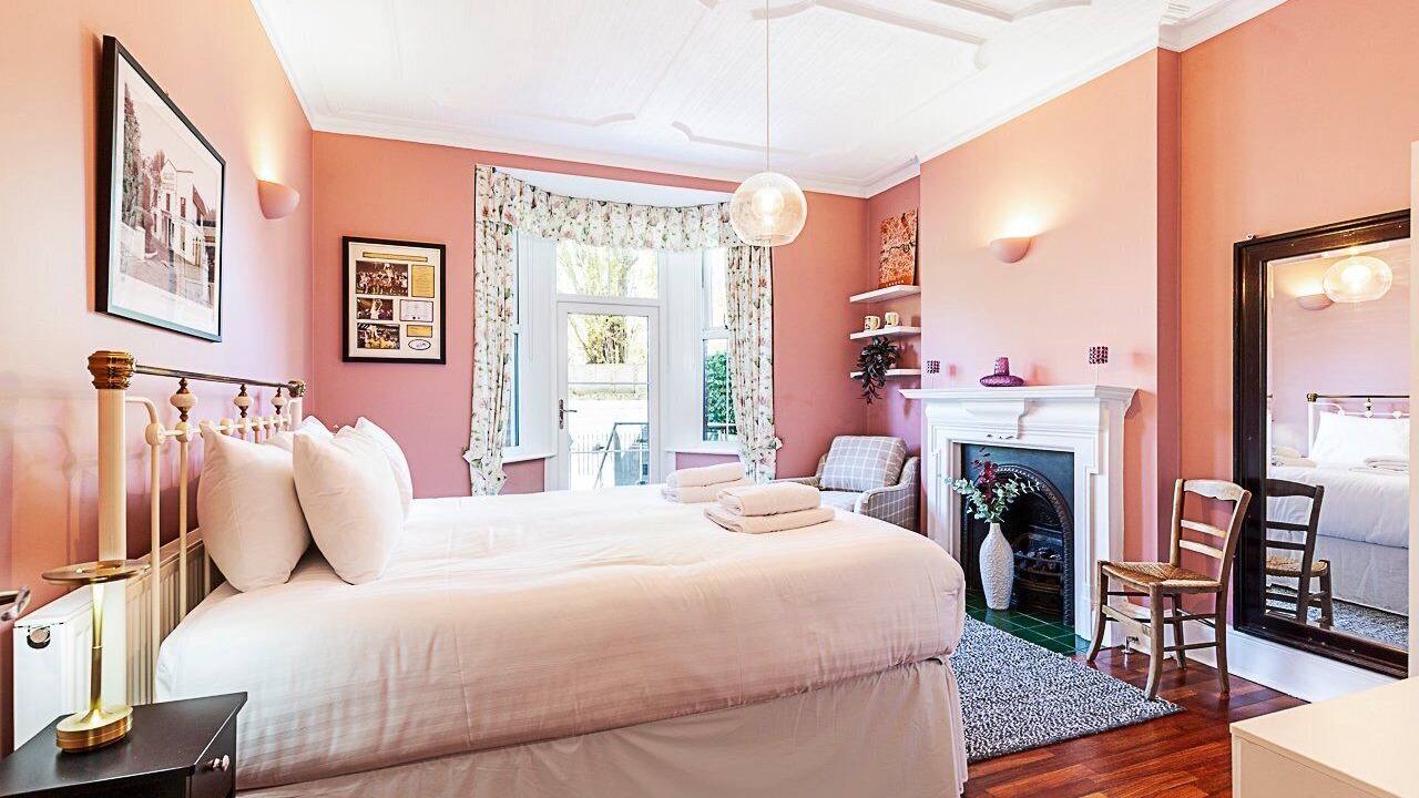 Photo of Bedroom in Ealing Common