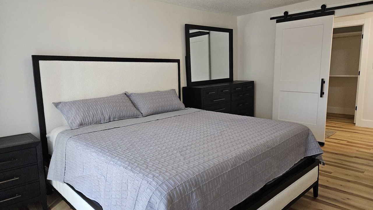 Photo of Bedroom in Kempwood