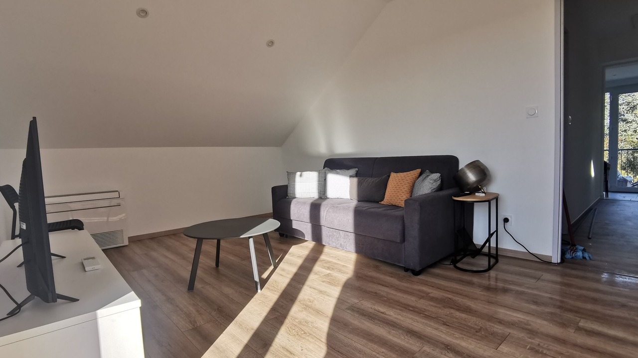 Photo of Livingroom in Bouge-Chambalud