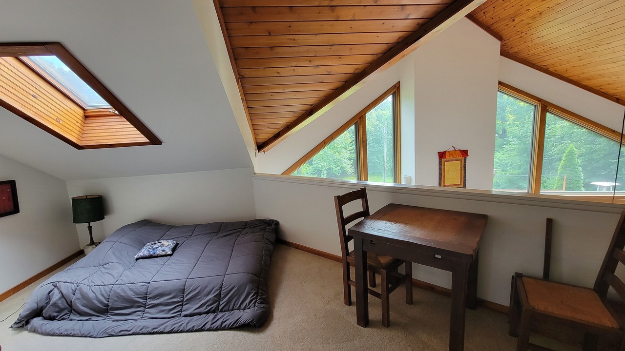 Photo of Bedroom in Town of Lloyd