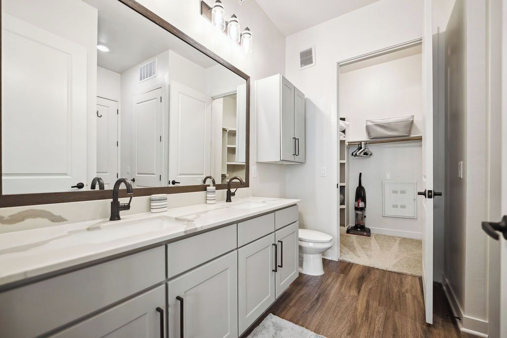 Photo of Bathroom in Addison