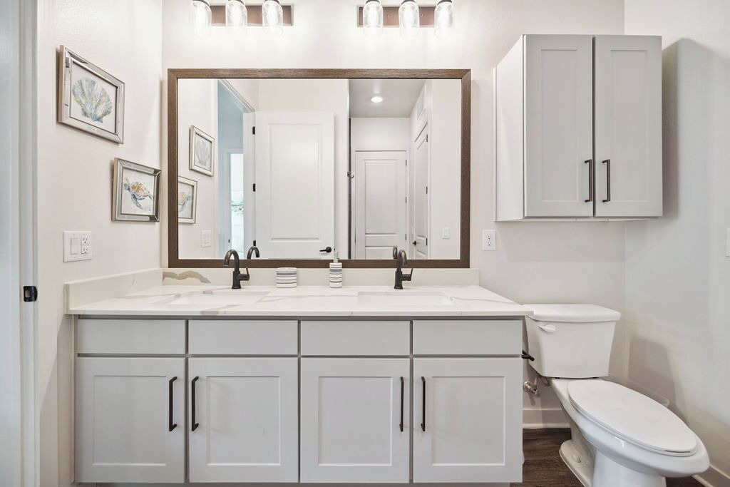 Photo of Bathroom in Addison