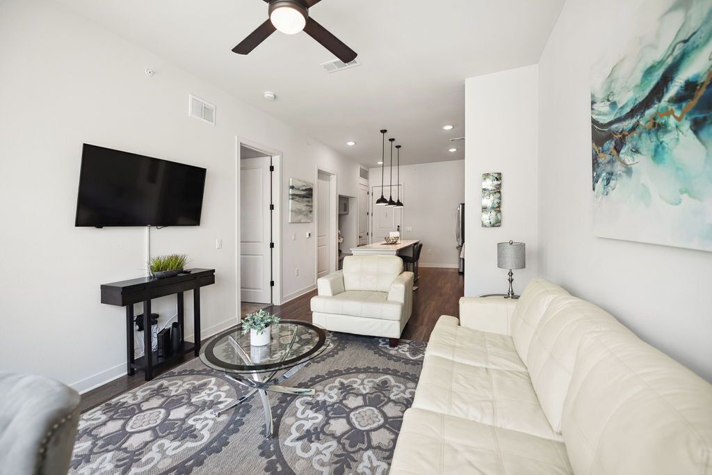 Photo of Livingroom in Addison