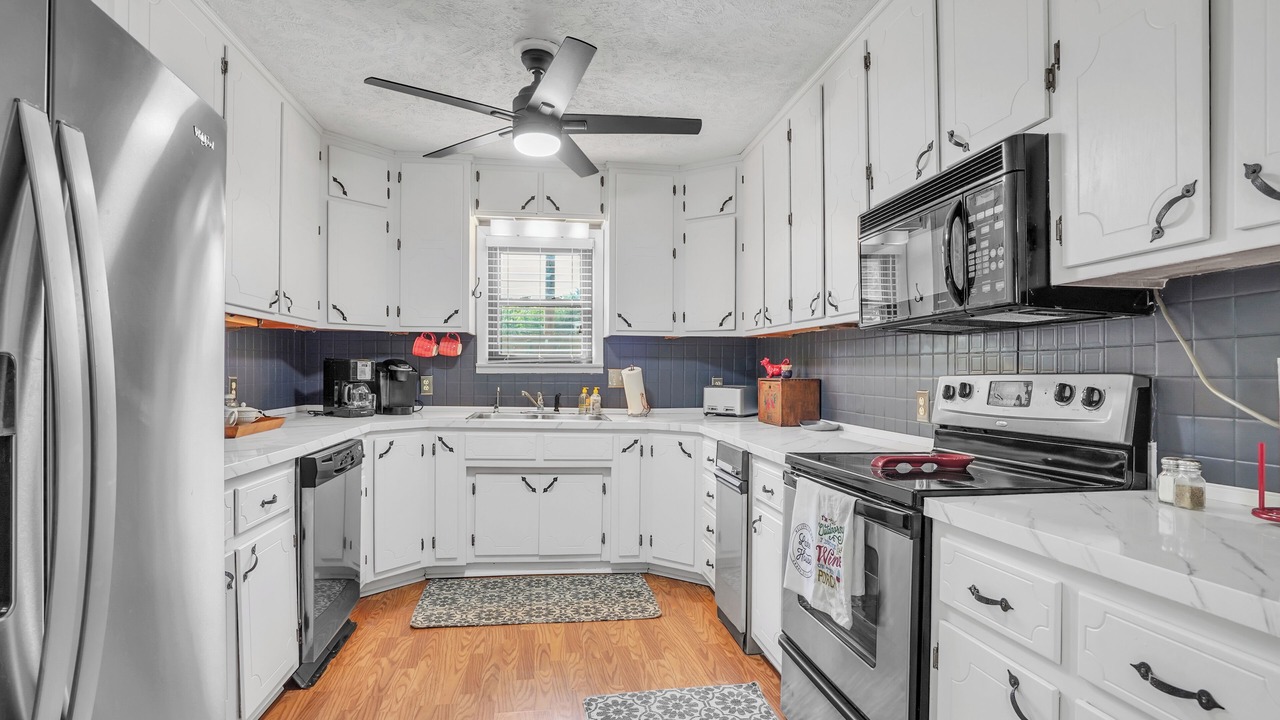 Photo of Kitchen in Grove