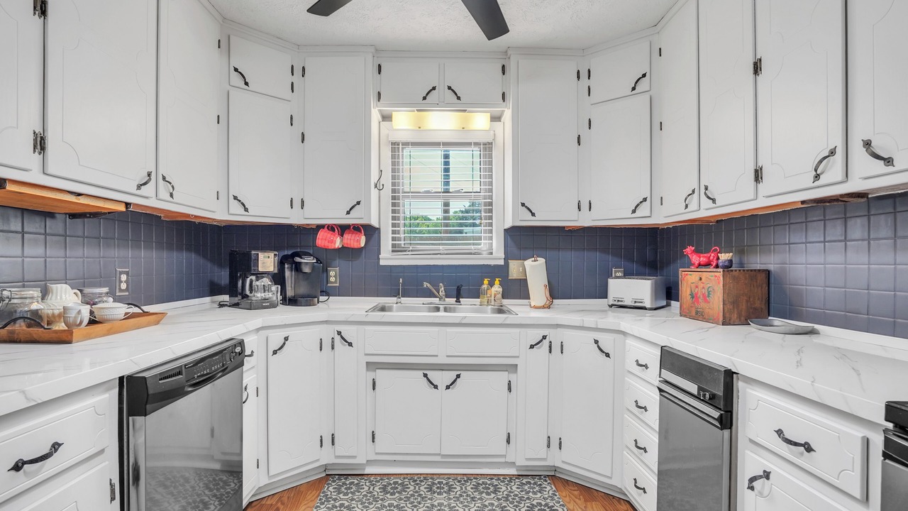 Photo of Kitchen in Grove