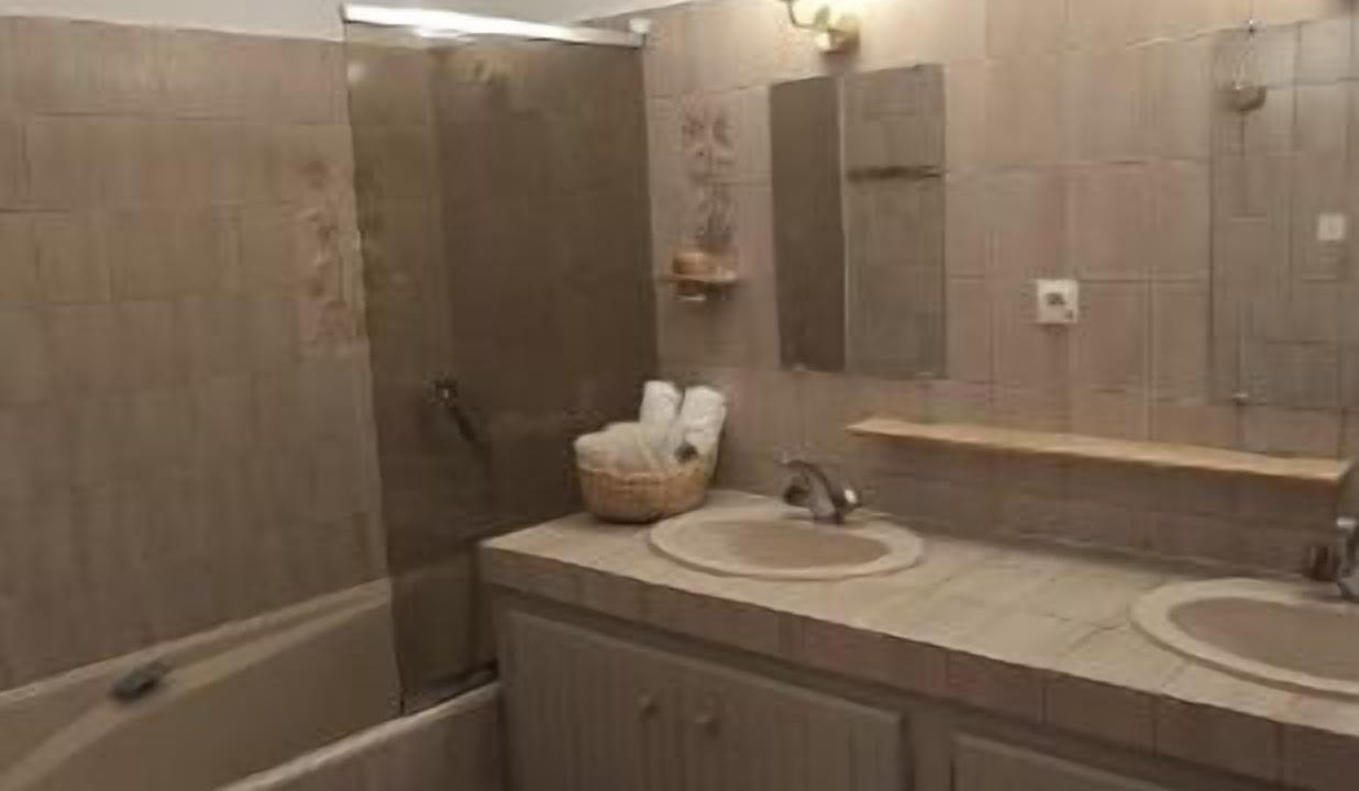 Photo of Bathroom in Serviers-et-Labaume