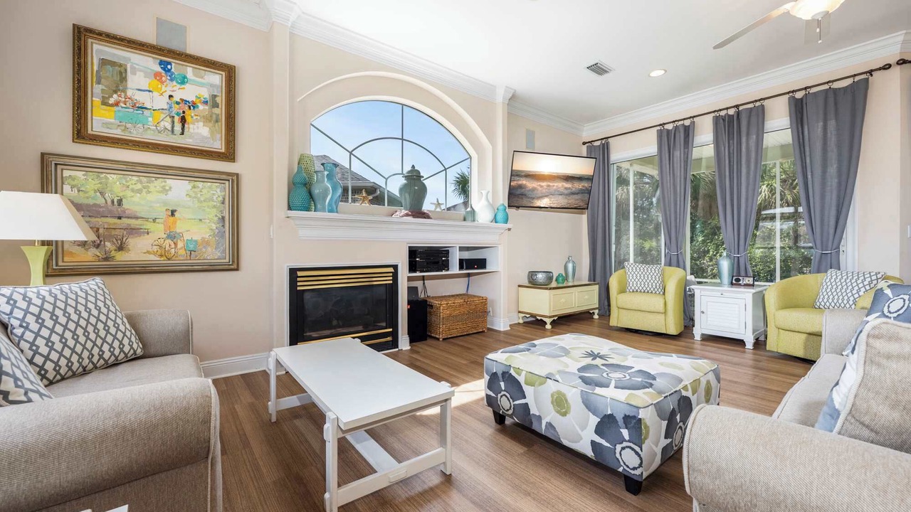Photo of Livingroom in Avalon Beach Estates