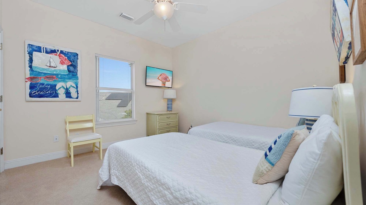 Photo of Others in Avalon Beach Estates