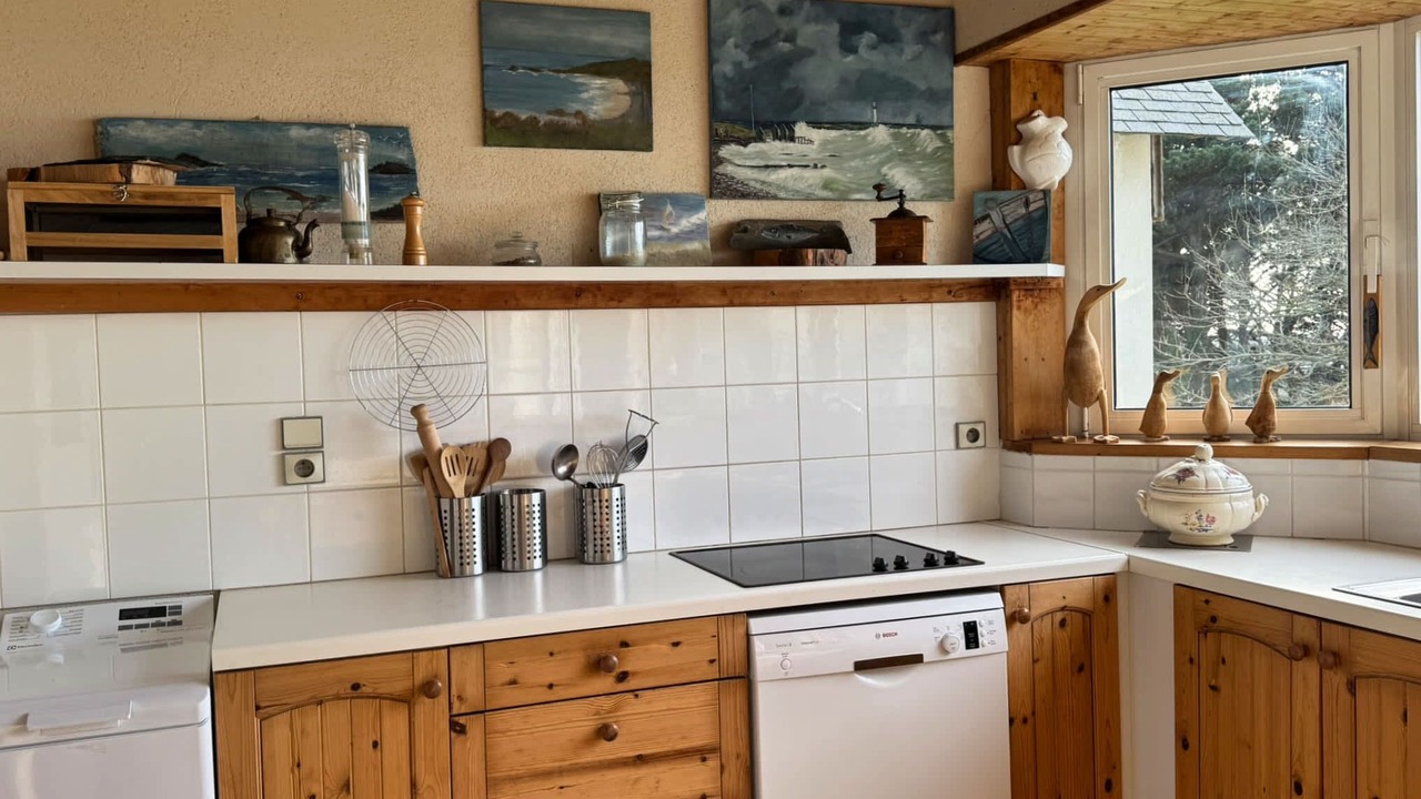 Photo of Kitchen in Plougasnou