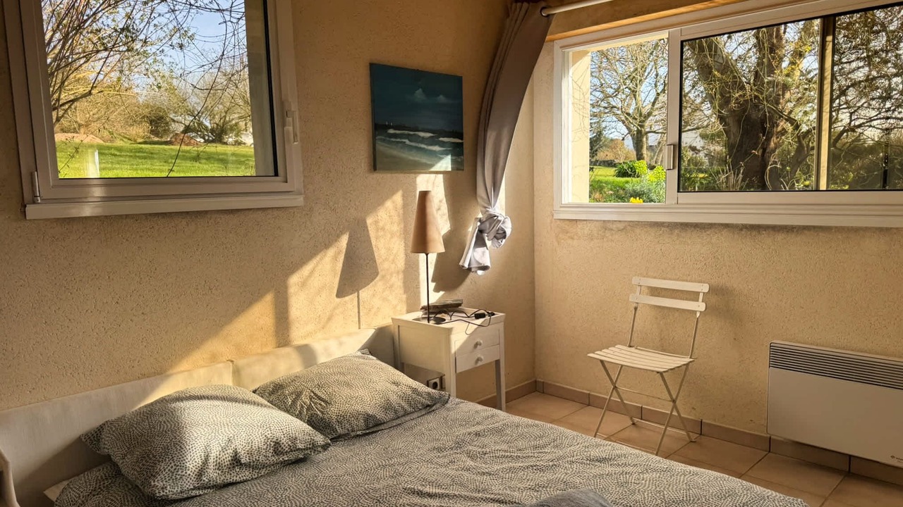 Photo of Bedroom in Plougasnou