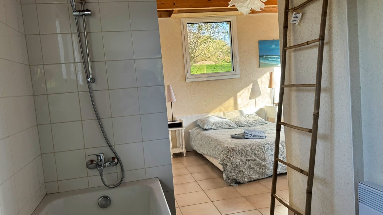 Photo of Bathroom in Plougasnou