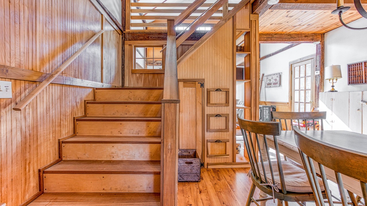 Photo of Others in Stockbridge