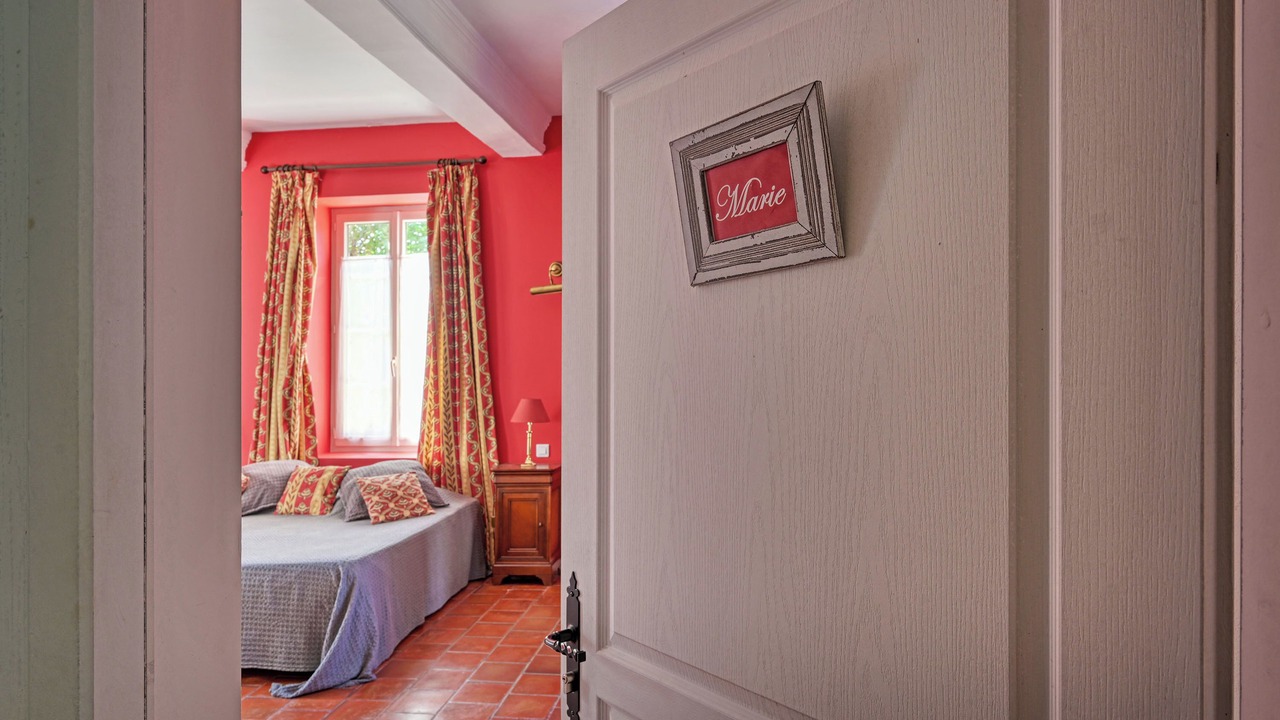 Photo of Bedroom in Caderousse