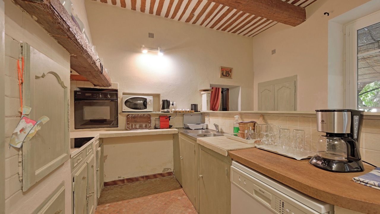 Photo of Kitchen in Caderousse