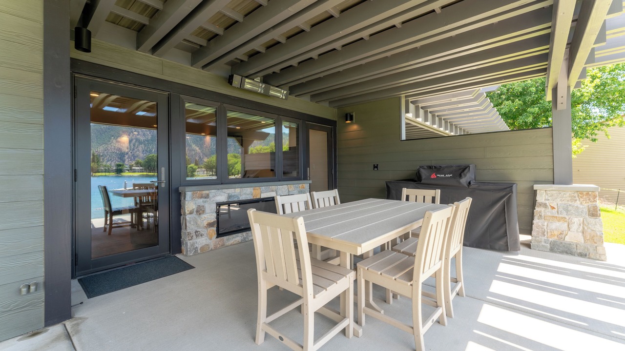 Photo of Outdoor in Wapato Point