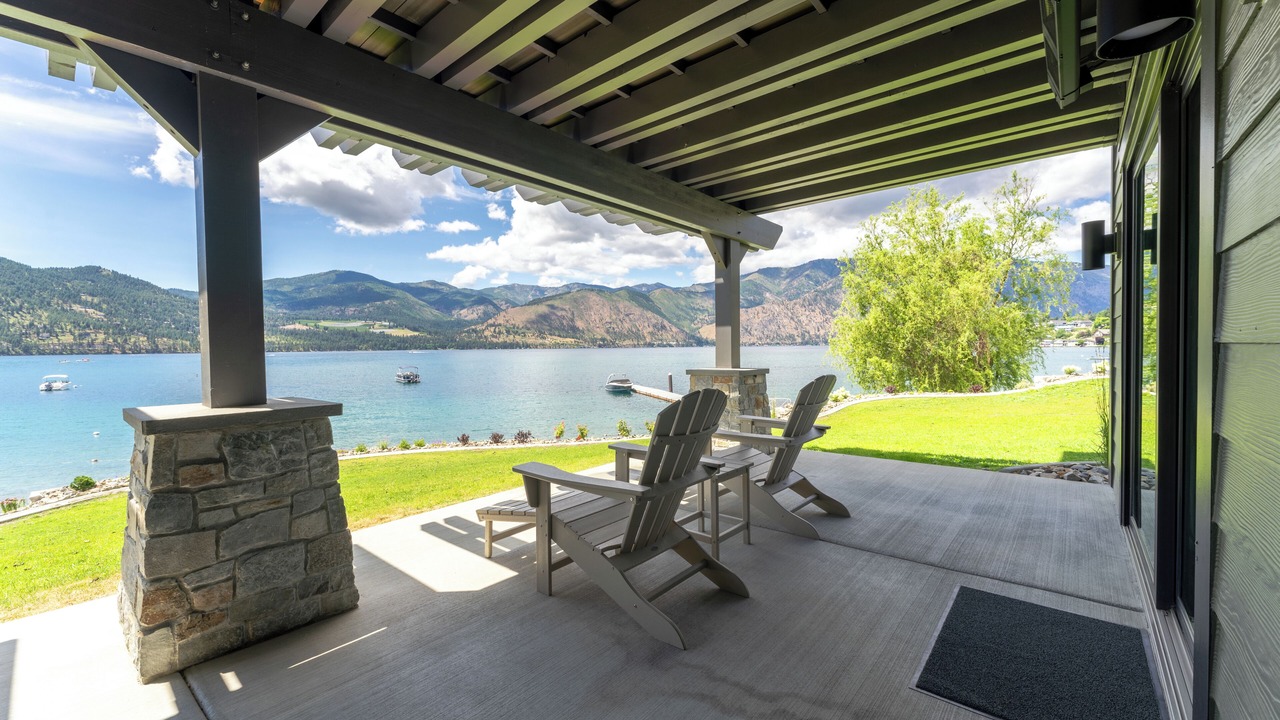 Photo of Patio Balcony in Wapato Point