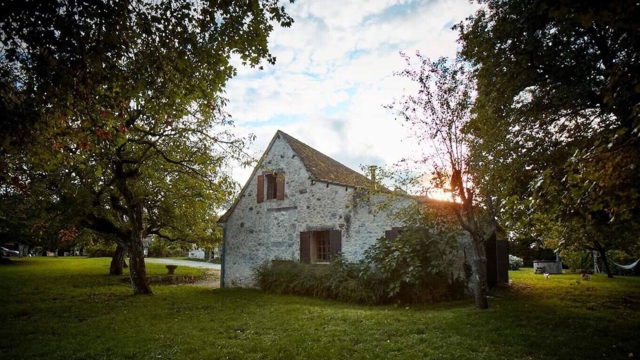 Photo of Outdoor in Monmadales