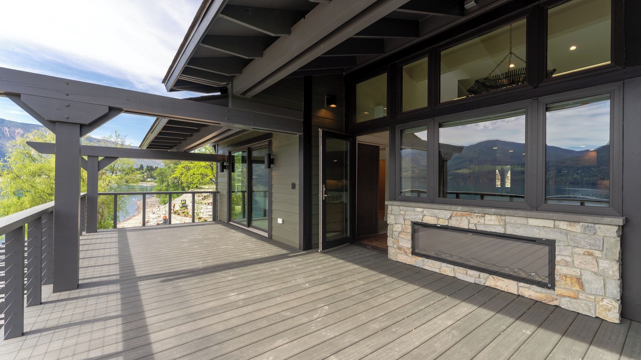 Photo of Patio Balcony in Wapato Point