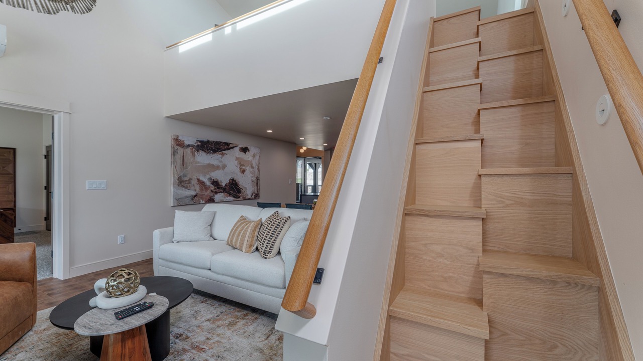 Photo of Others in Wapato Point