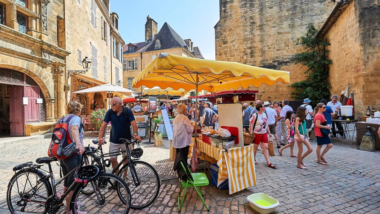 Photo of Others in Mauroux
