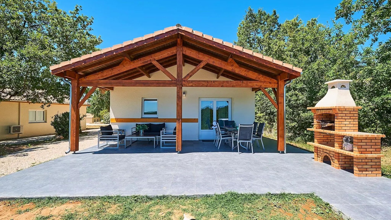 Photo of Outdoor in Mauroux