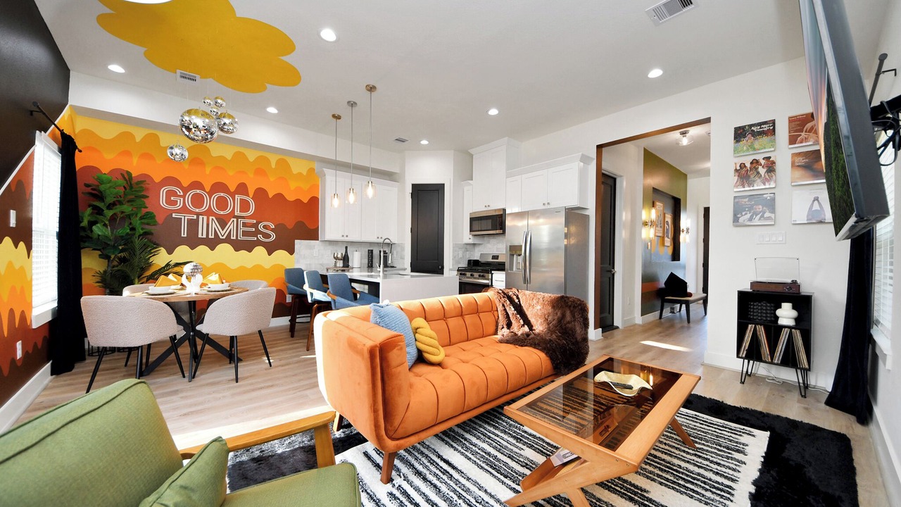 Photo of Livingroom in Southeast Houston