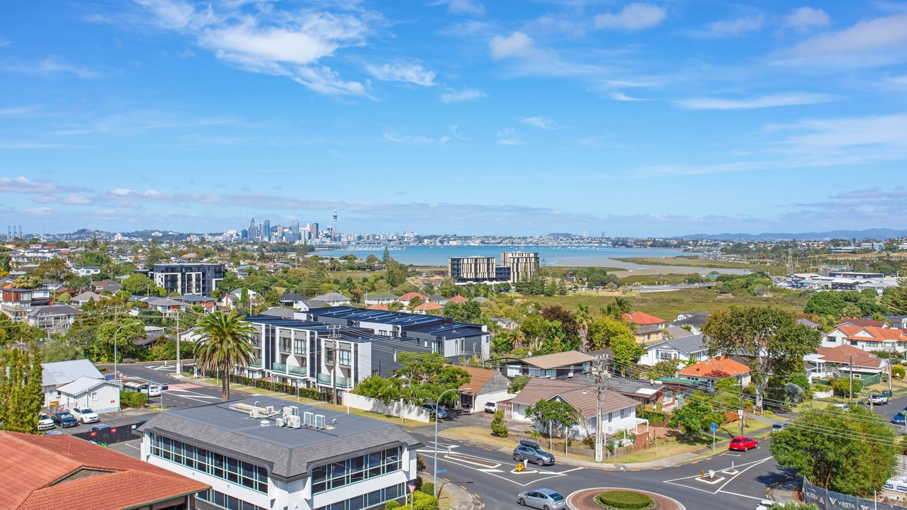 Photo of Others in Takapuna