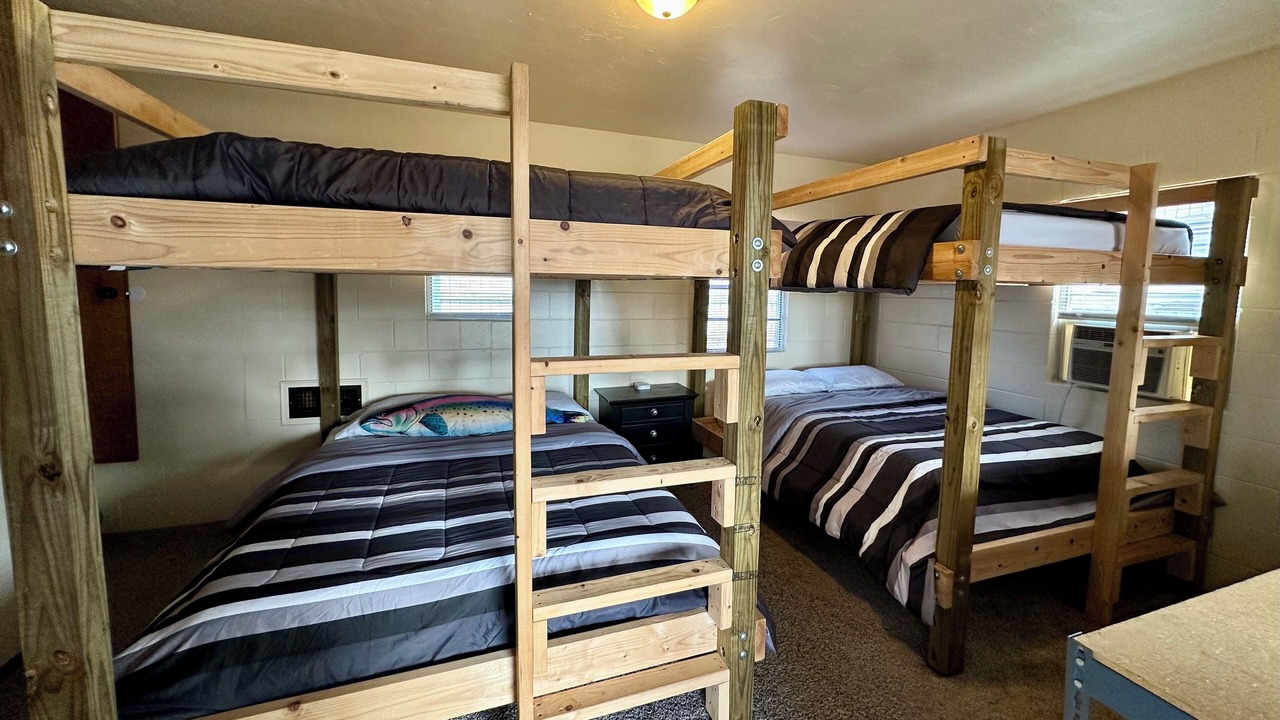 Photo of Bedroom in Cookson