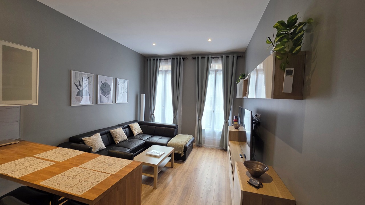 Photo of Livingroom in Saint-Etienne