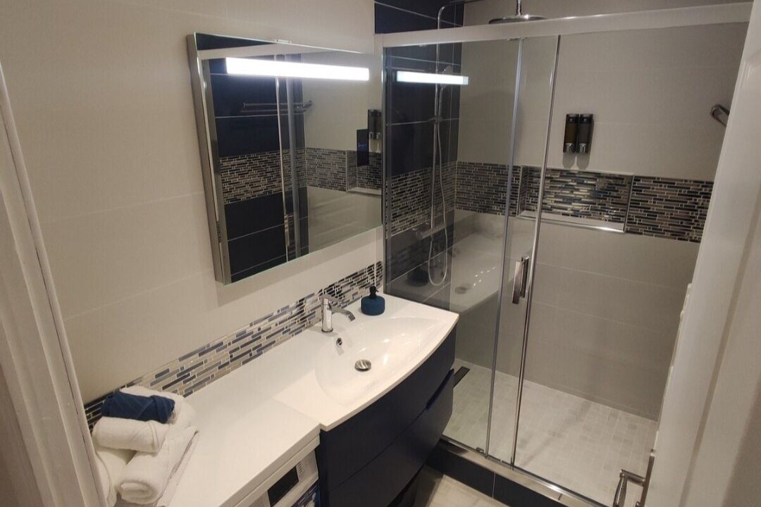 Photo of Bathroom in Saint-Etienne