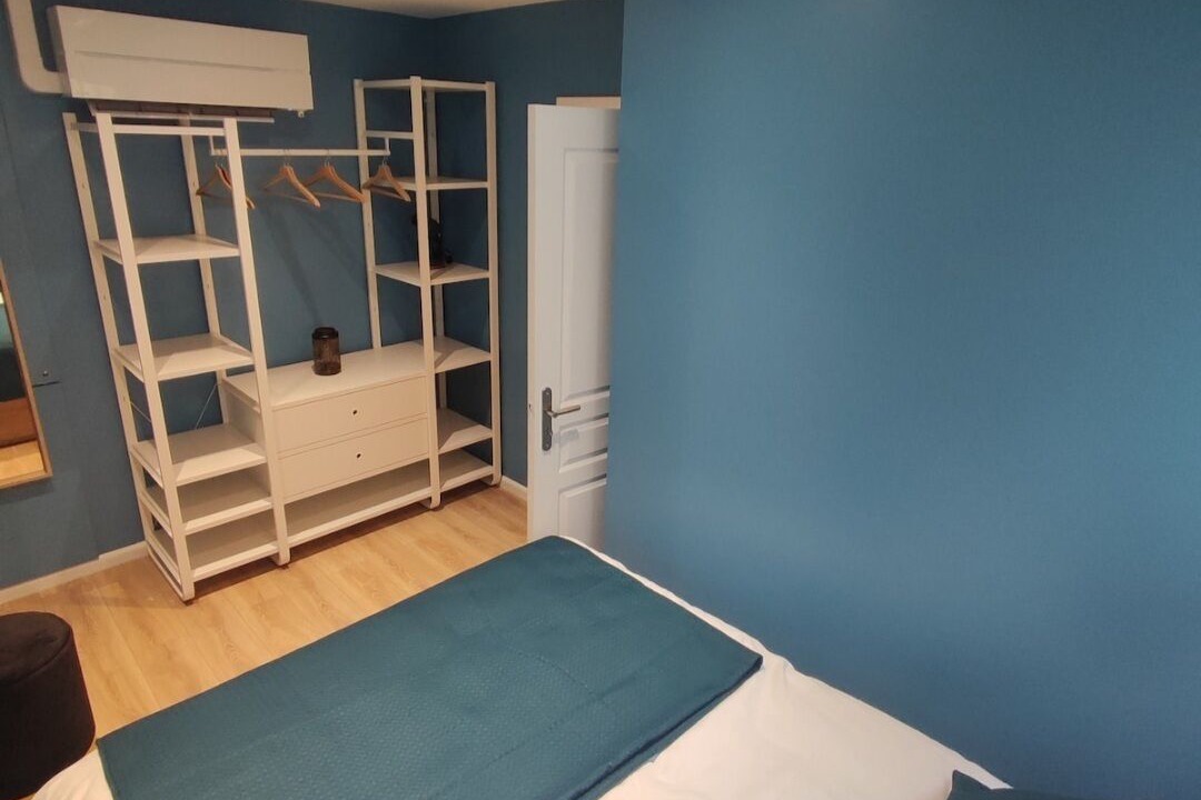 Photo of Bedroom in Saint-Etienne