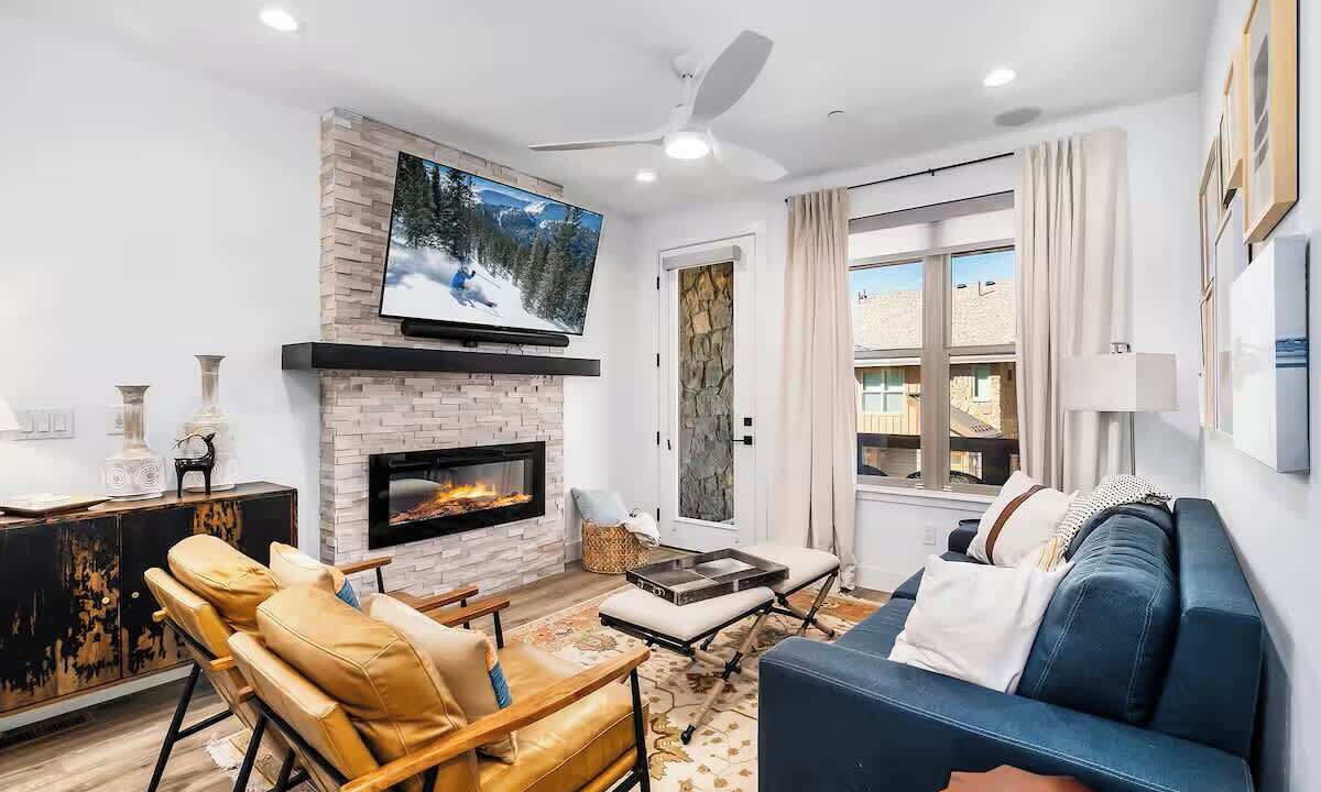 Photo of Livingroom in Rendezvous