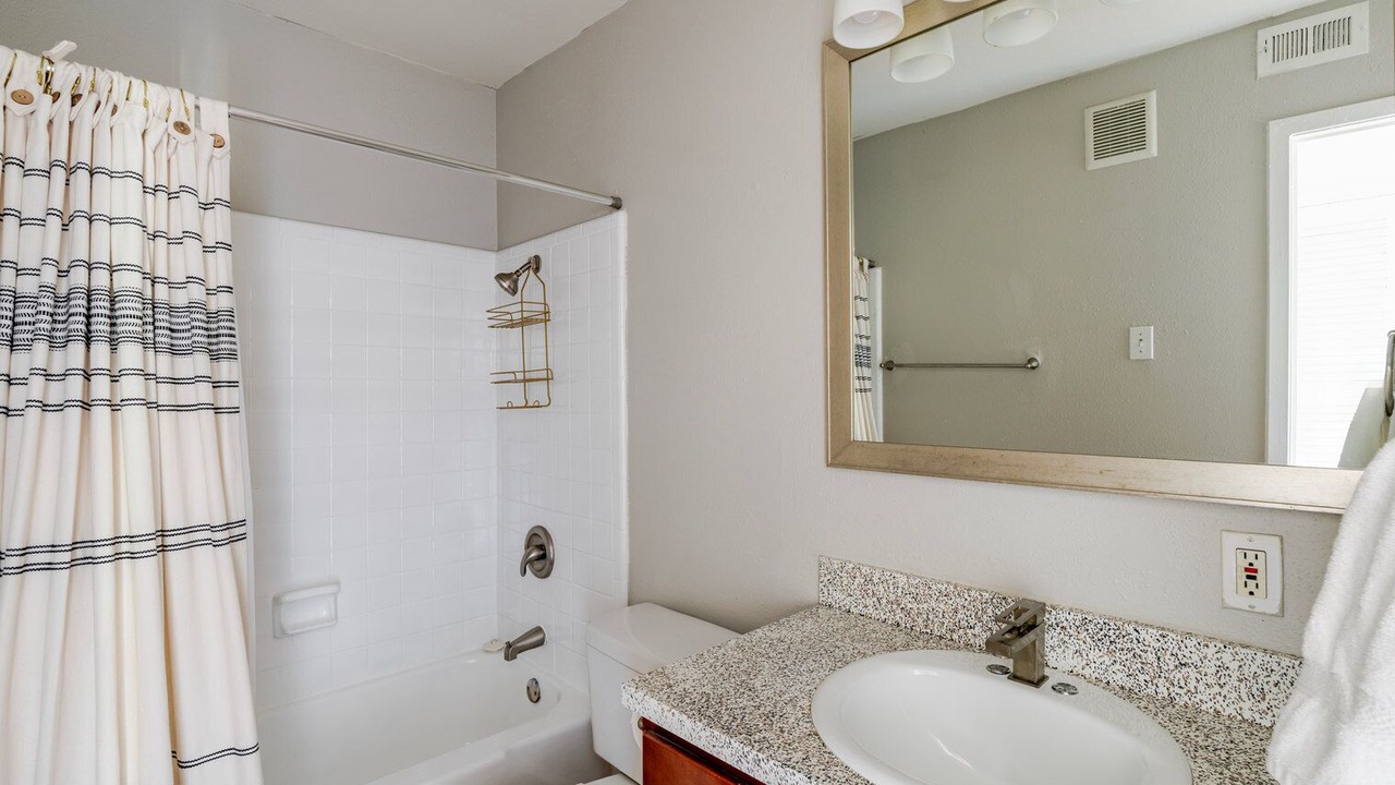 Photo of Bathroom in Cherrywood