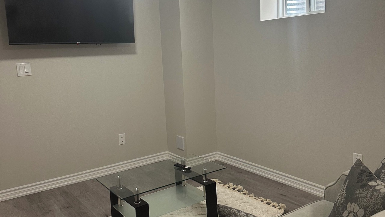 Photo of Livingroom in Oshawa