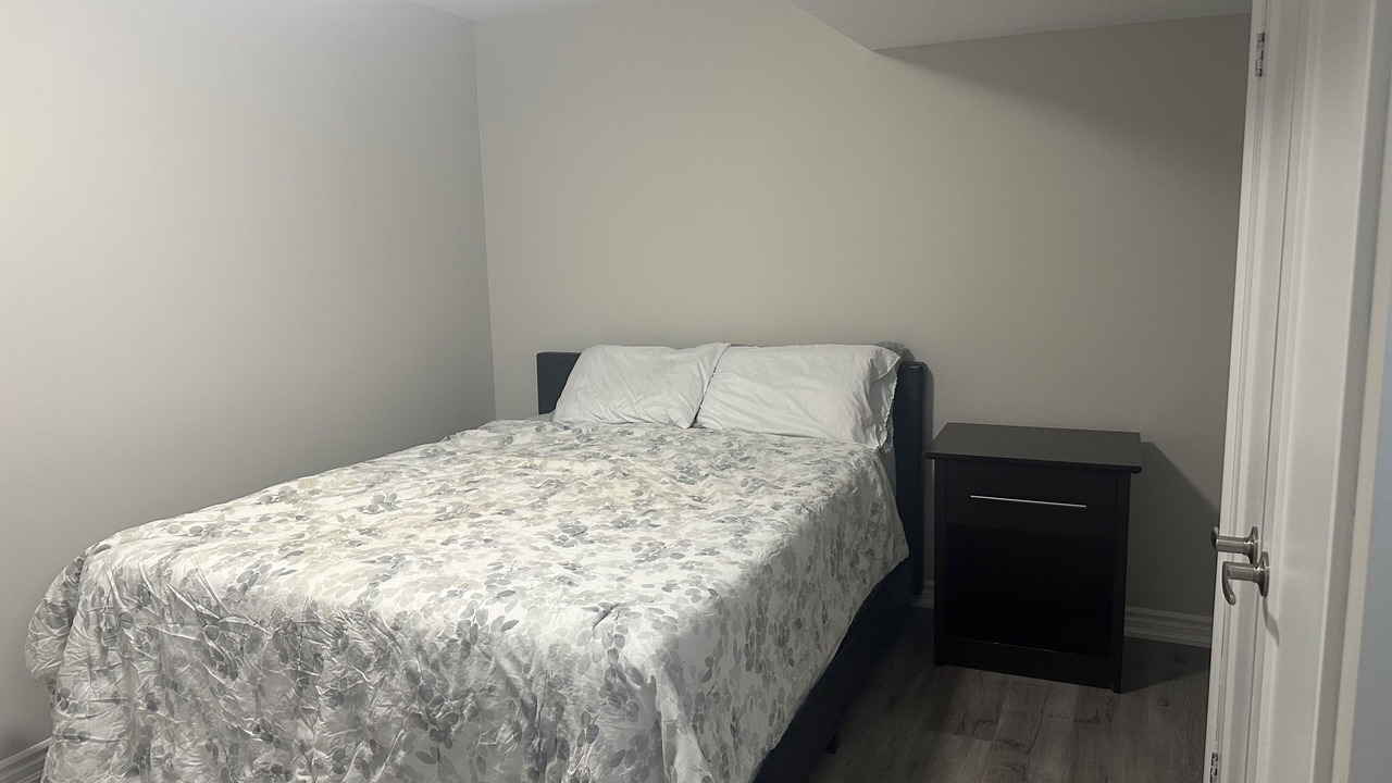 Photo of Bedroom in Oshawa