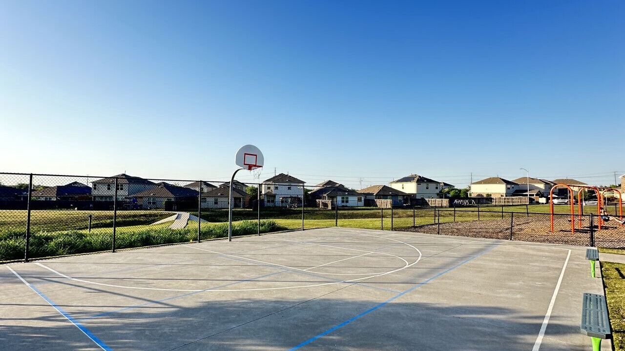 Photo of Others in Del Valle