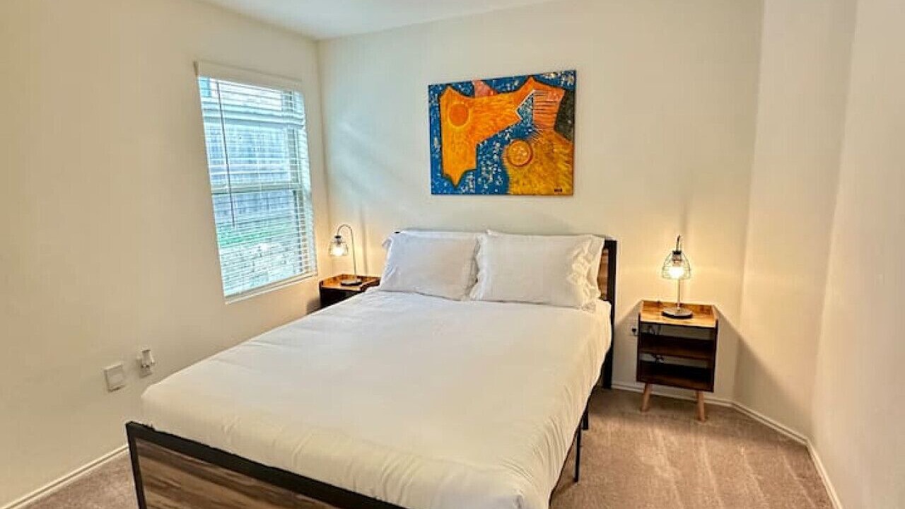 Photo of Bedroom in Del Valle