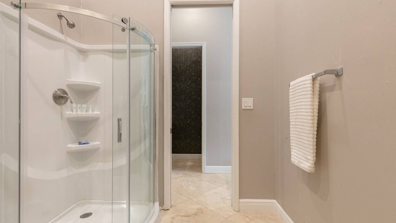 Photo of Bathroom in Plantation