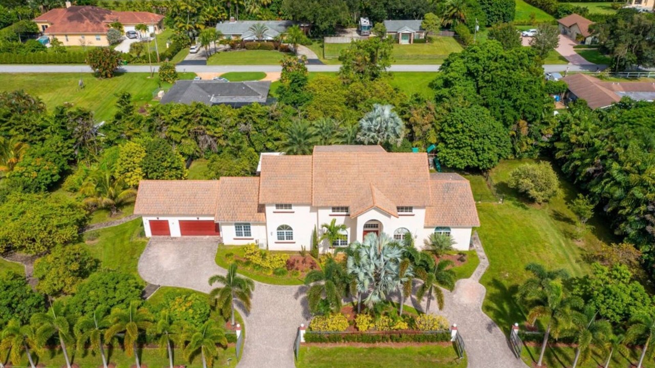 Photo of Outdoor in Plantation