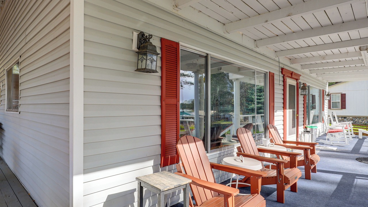 Photo of Patio Balcony in Pine Hollow