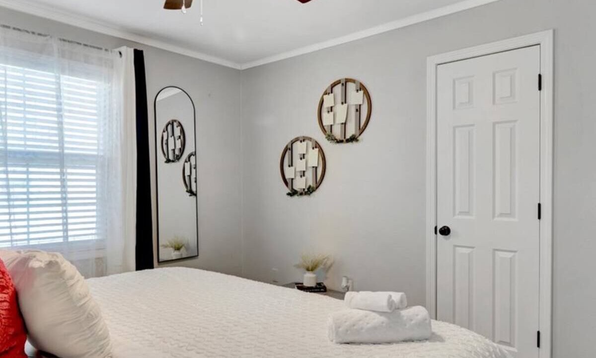 Photo of Bedroom in Pine Bluff